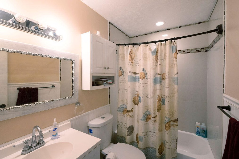 417 Dolores Ave, Fort Pierce FL 34983-1812 exterior