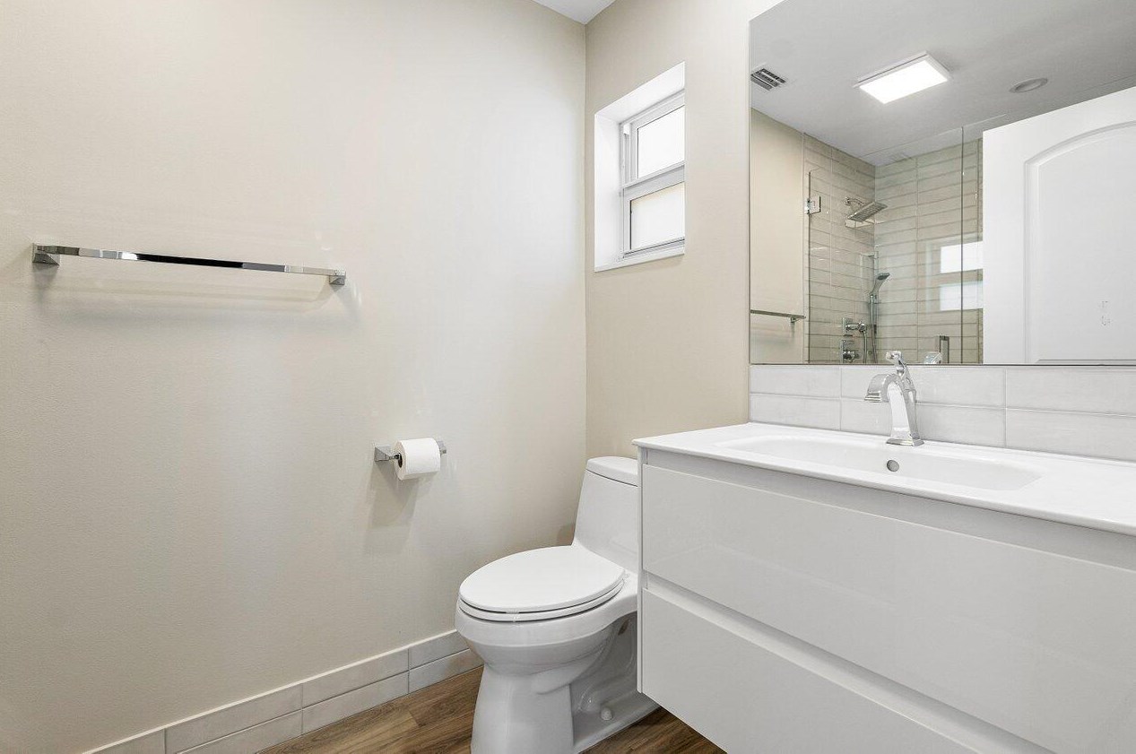 1302 7 Ct, Boynton Beach FL 33426-2928 exterior