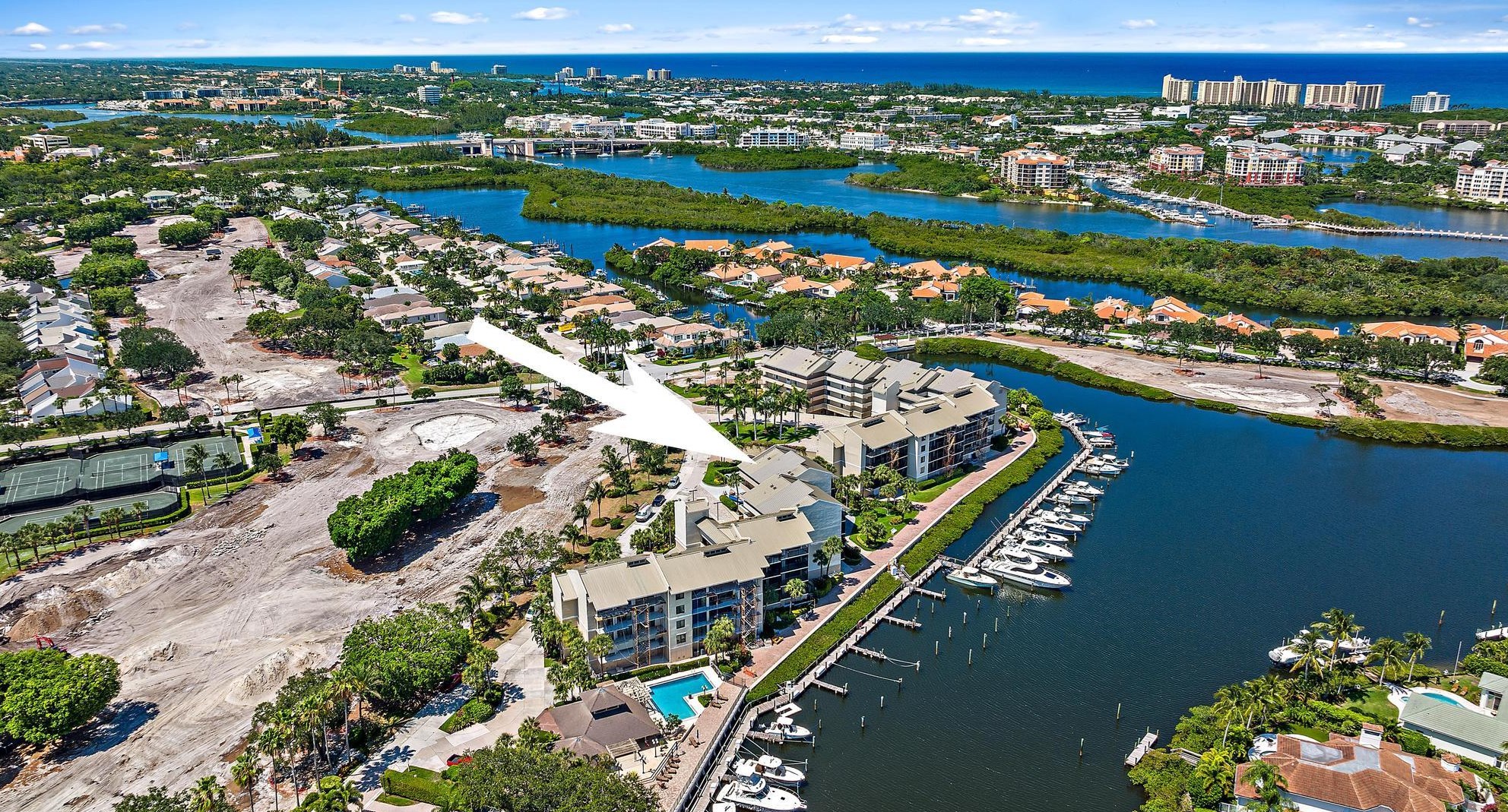 16910 Bay St, Jupiter FL  33477-1214 exterior