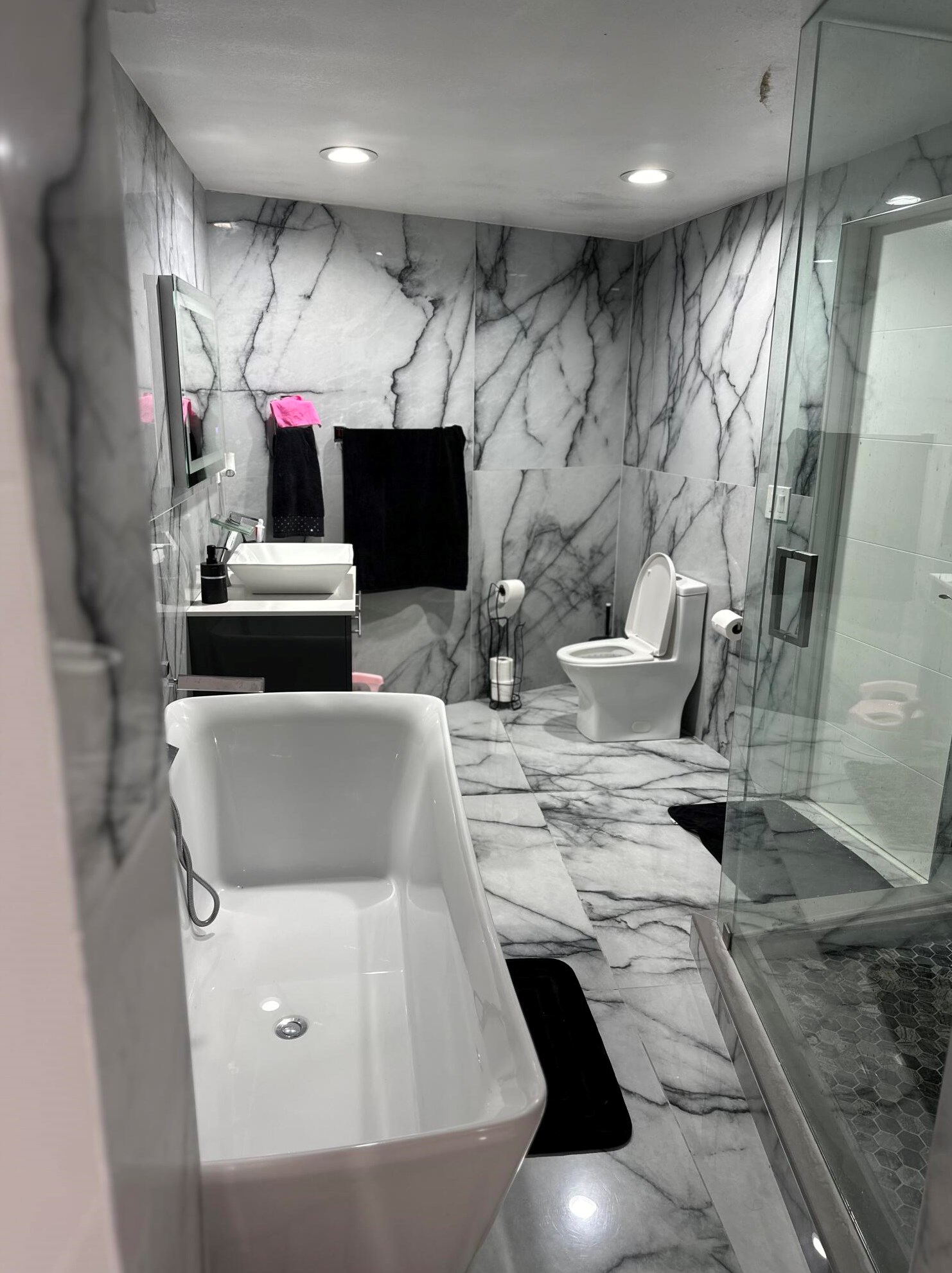 5823 Churchill Cir, West Palm Beach FL  33405-3444 exterior