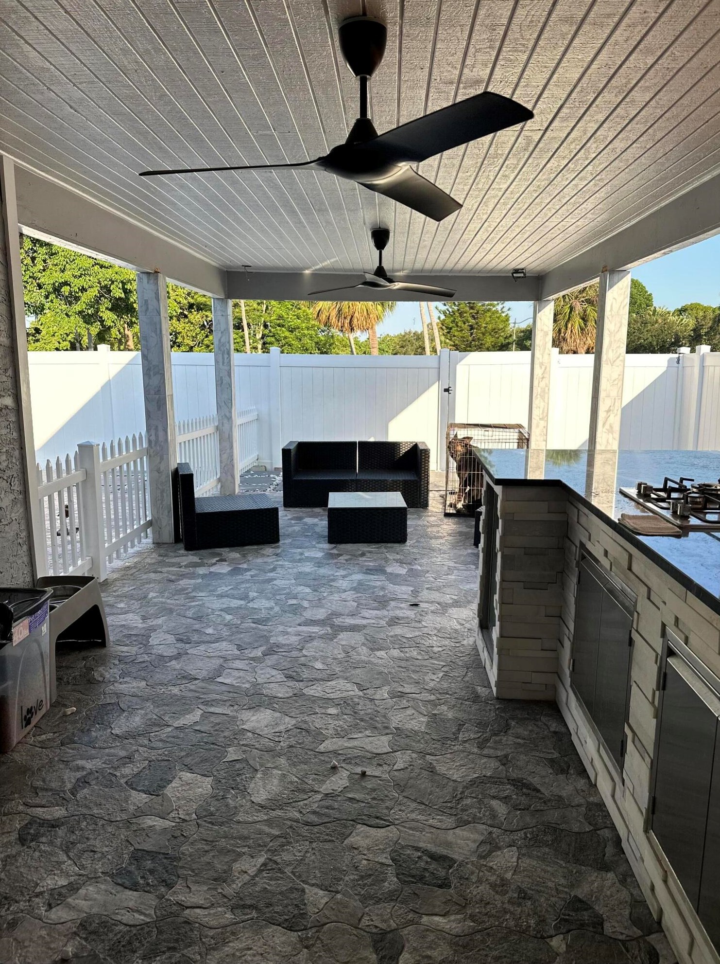 5823 Churchill Cir, West Palm Beach FL  33405-3444 exterior