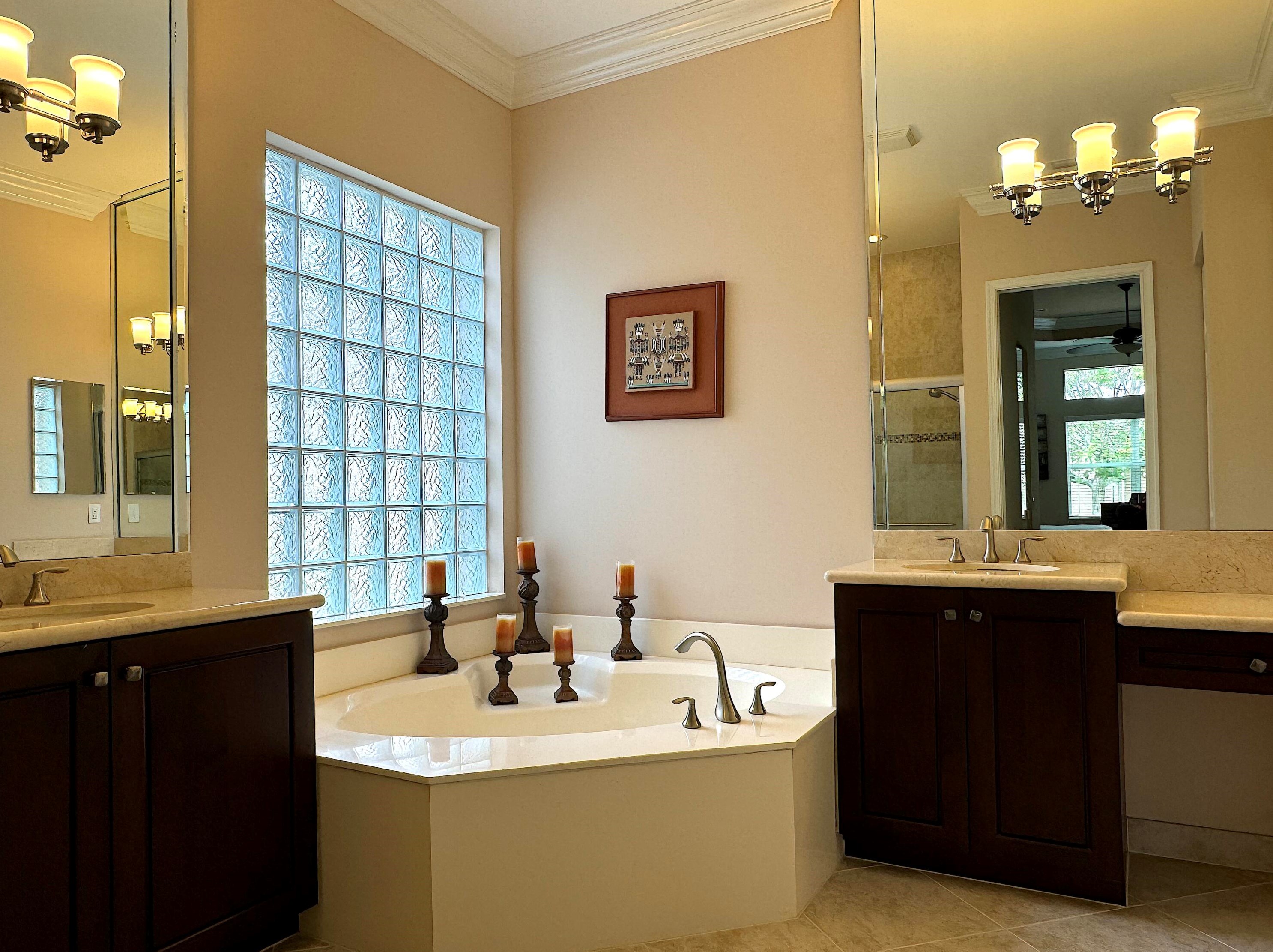 9809 Halston Mnr, Boynton Beach FL  33473-4977 exterior