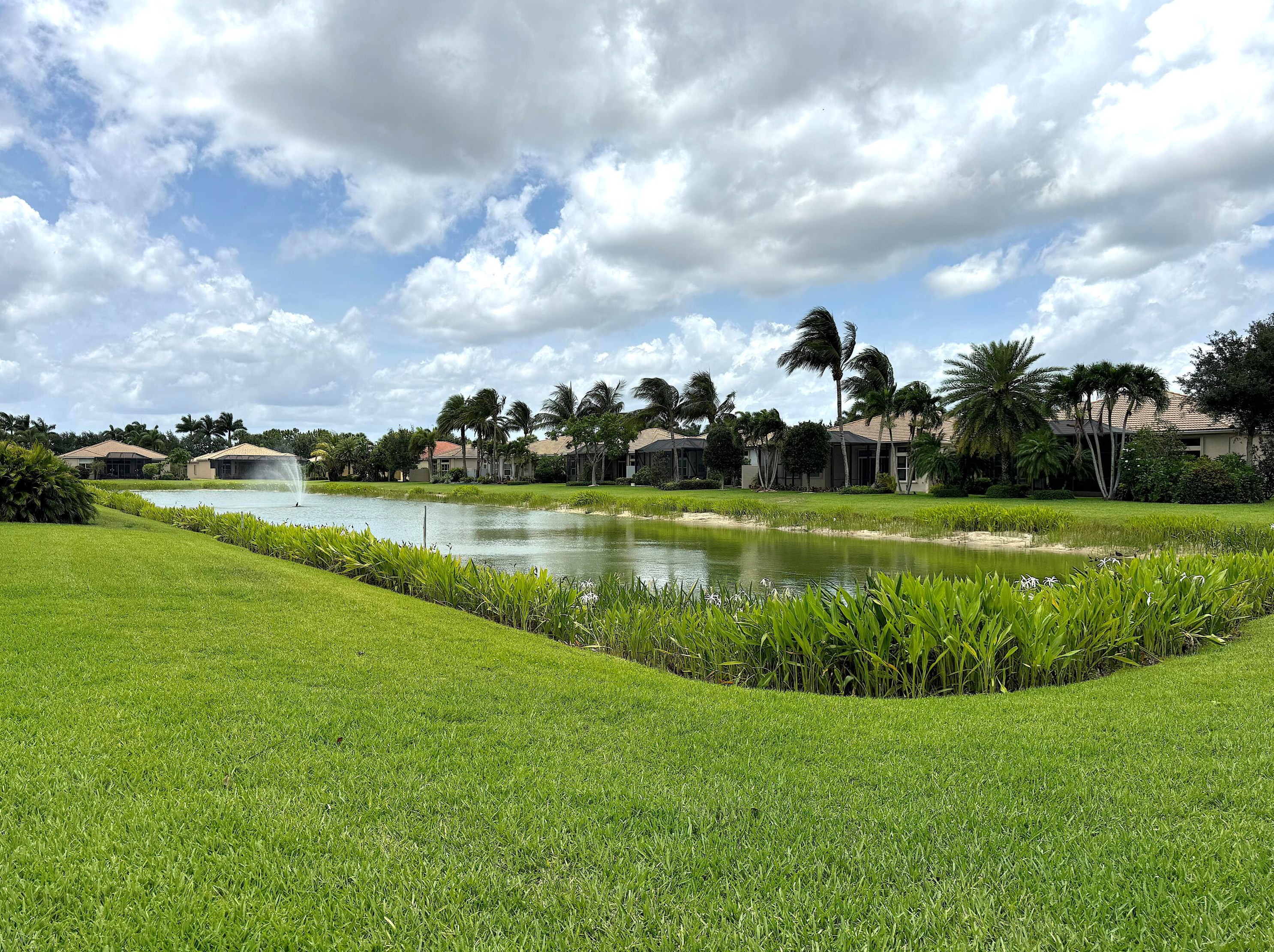 9809 Halston Mnr, Boynton Beach FL  33473-4977 exterior
