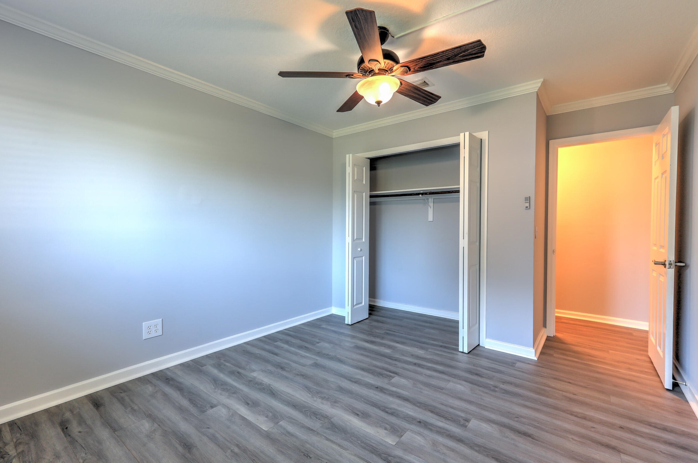 550 Anchor Ln, Fort Pierce FL  34983-2202 exterior