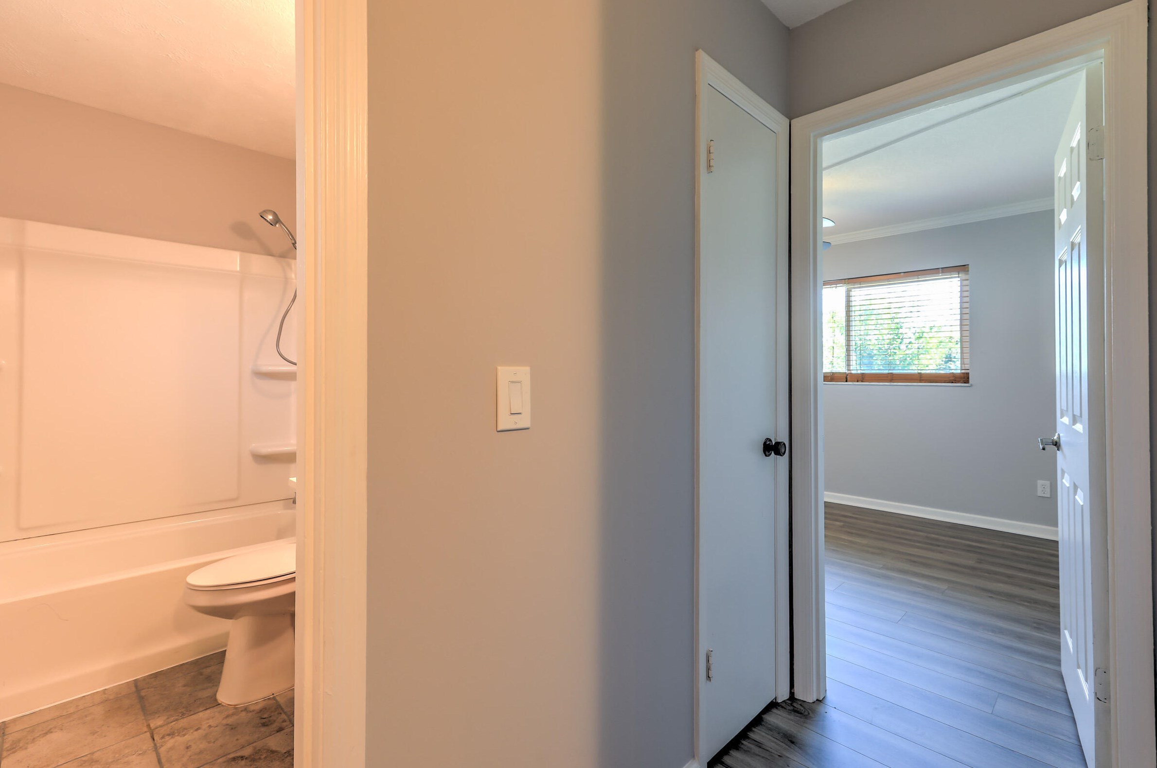 550 Anchor Ln, Fort Pierce FL  34983-2202 exterior