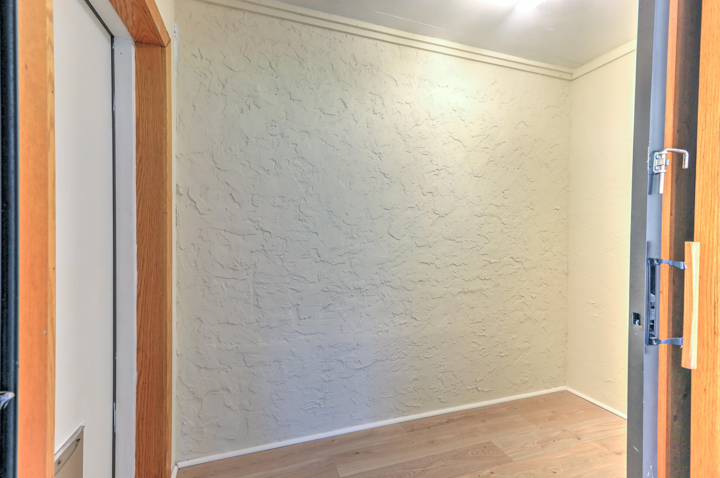 550 Anchor Ln, Fort Pierce FL  34983-2202 exterior