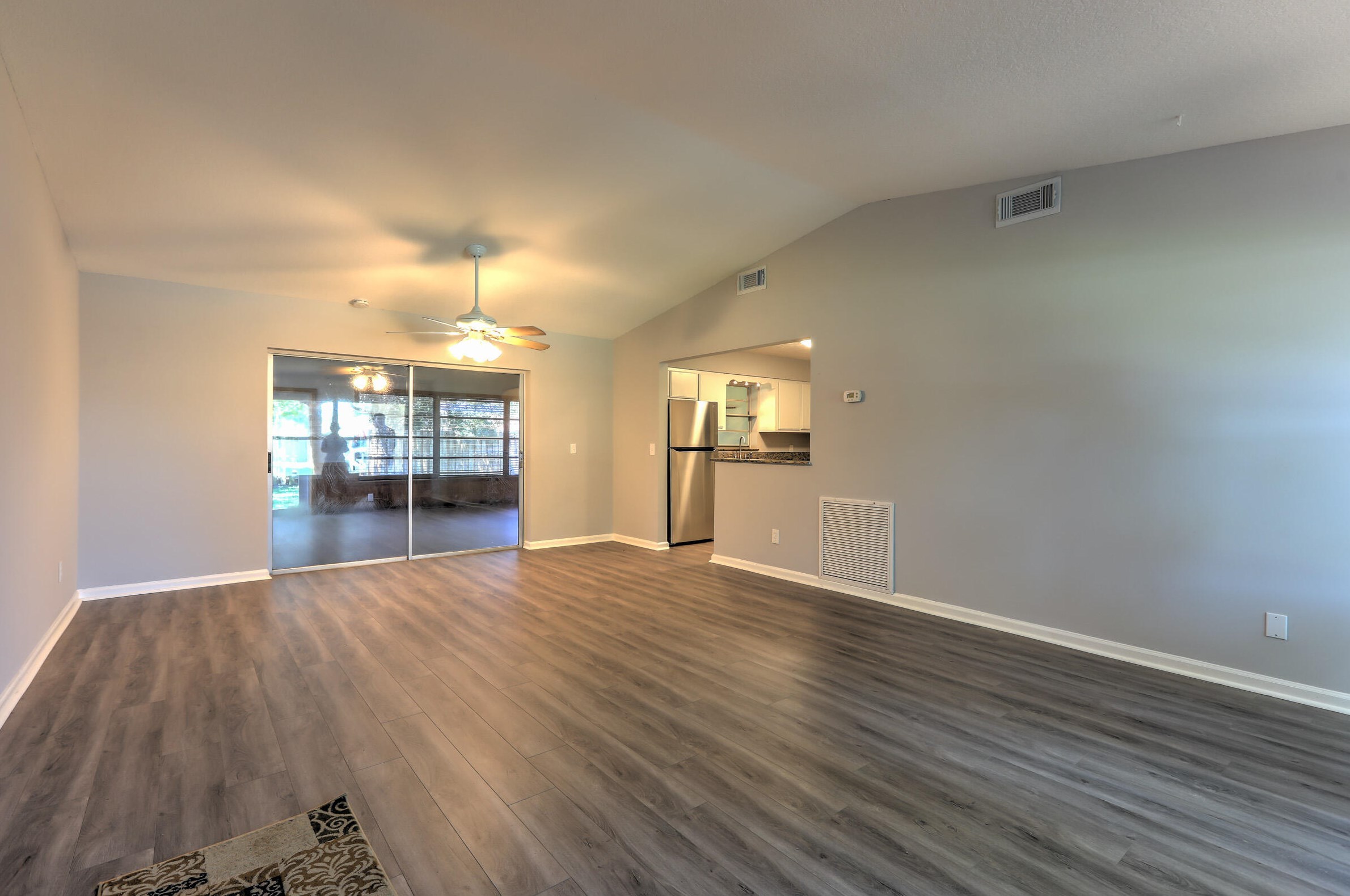 550 Anchor Ln, Fort Pierce FL  34983-2202 exterior