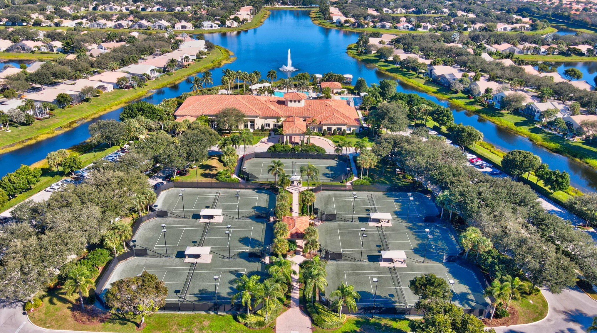 7433 Lahana Cir, Boynton Beach FL 33437-7173 exterior