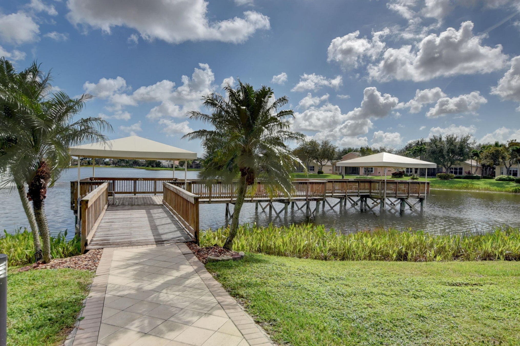 7433 Lahana Cir, Boynton Beach FL 33437-7173 exterior