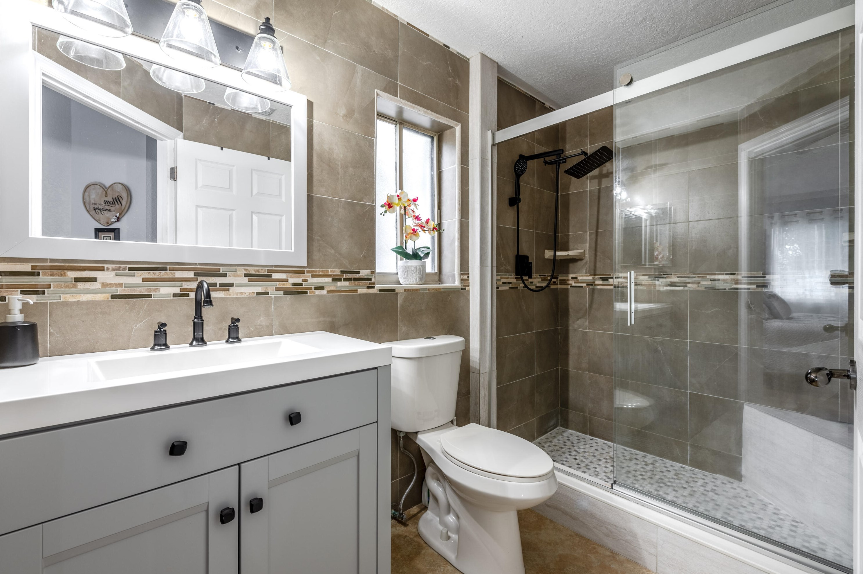 6025 Strawberry Lk Cir, Lake Worth FL  33463-6510 exterior