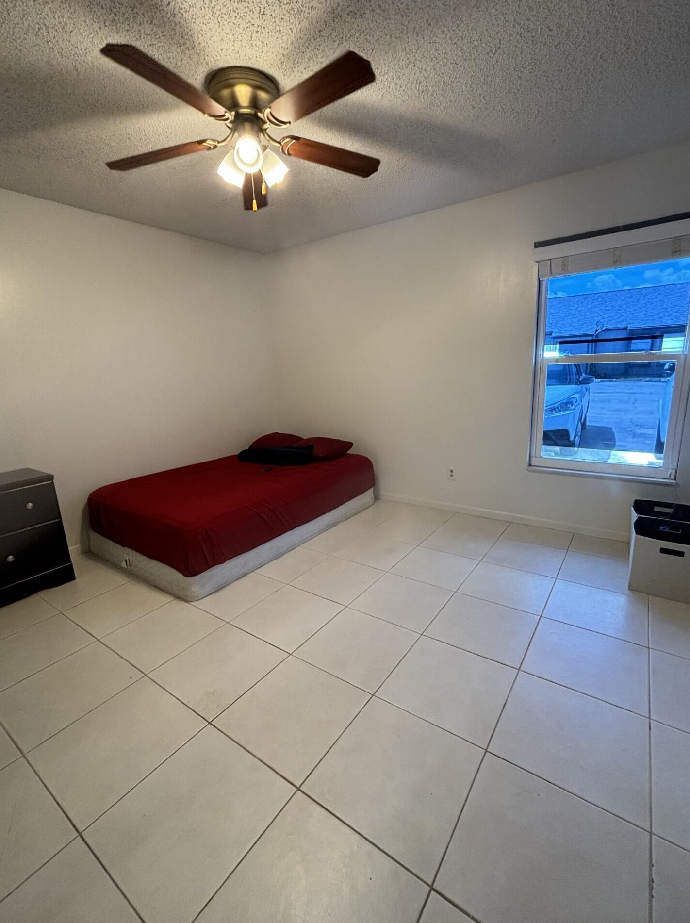 1443 39 Ave, Vero Beach FL 32960-2786 exterior