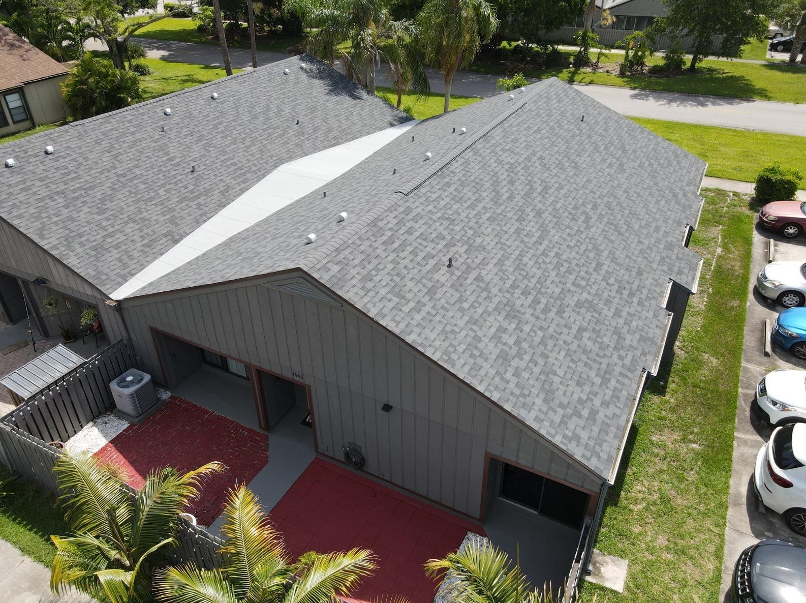 1443 39 Ave, Vero Beach FL 32960-2786 exterior