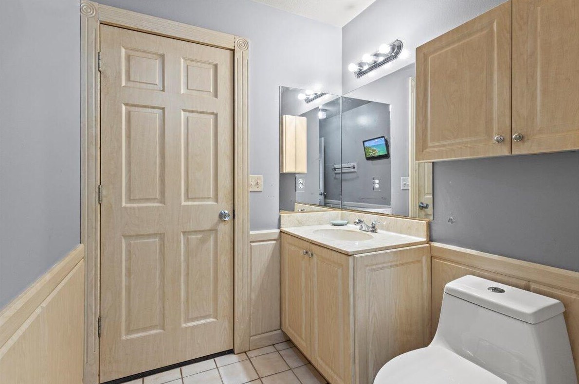 1821 Altman Ave, Fort Pierce FL  34953-1075 exterior