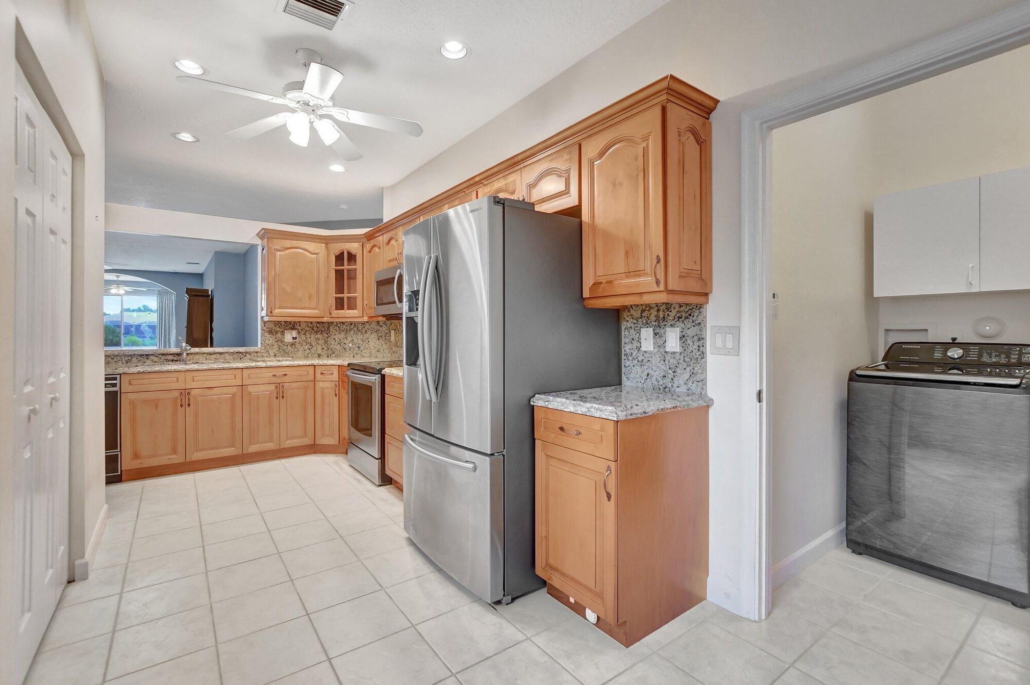 10549 Royal Caribbean Cir, Boynton Beach FL  33437-4285 exterior