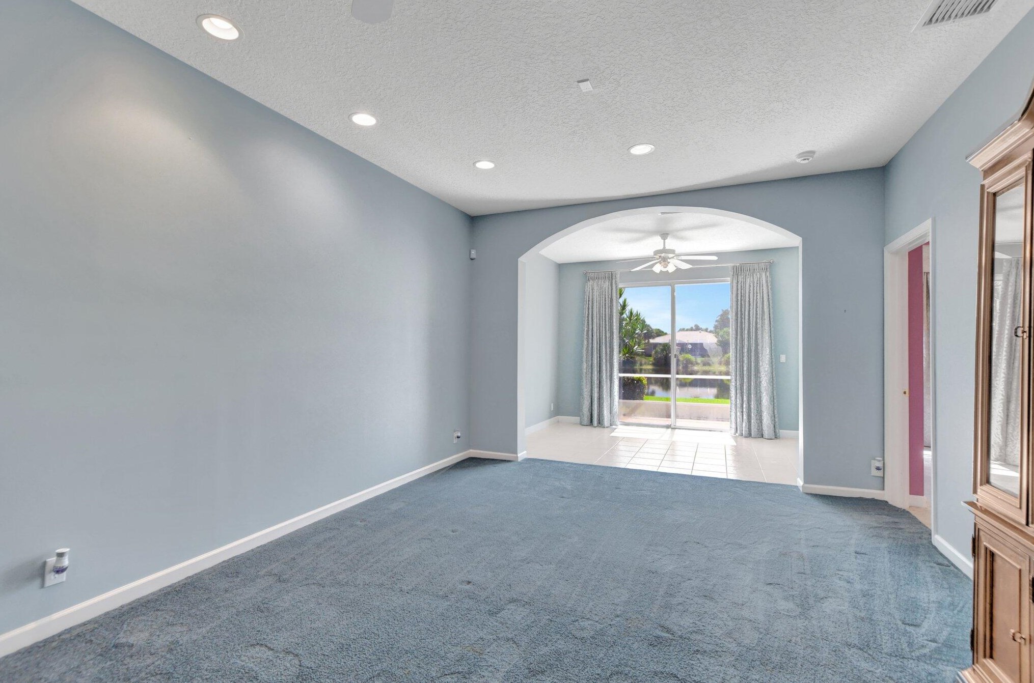 10549 Royal Caribbean Cir, Boynton Beach FL  33437-4285 exterior