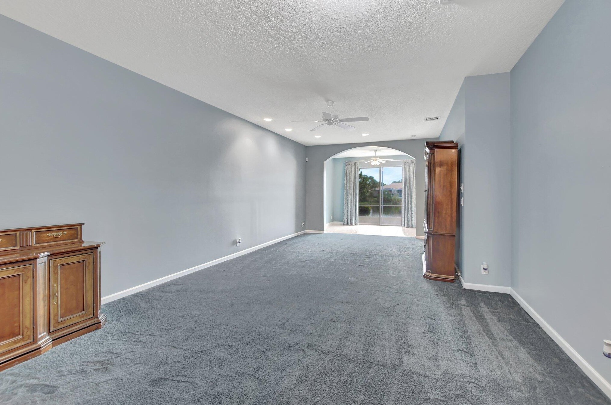 10549 Royal Caribbean Cir, Boynton Beach FL  33437-4285 exterior