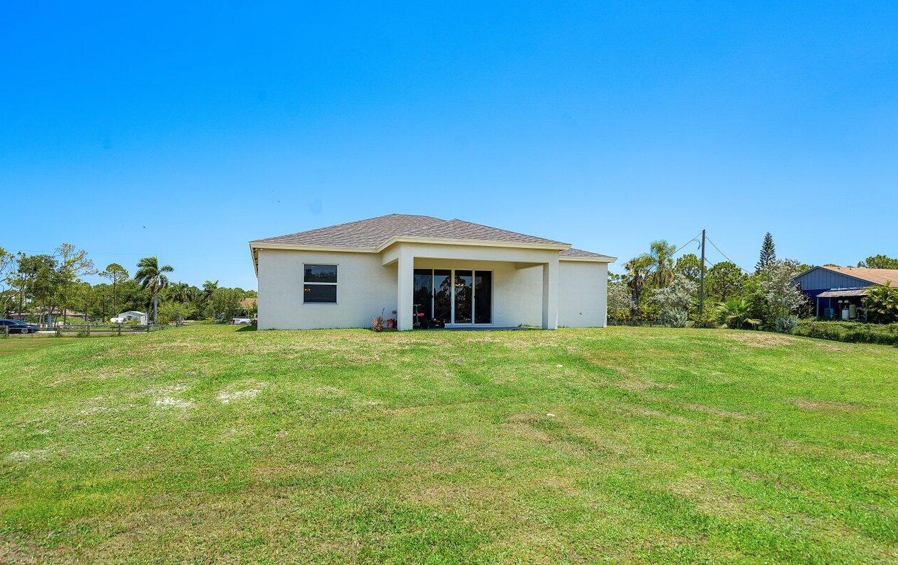 18306 91st Pl, Town Of Loxahatchee Groves FL  33470-5119 exterior