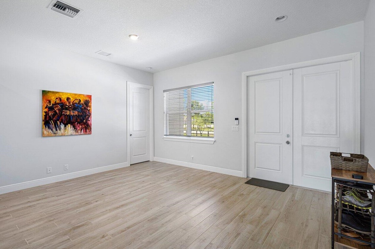 18306 91st Pl, Town Of Loxahatchee Groves FL  33470-5119 exterior