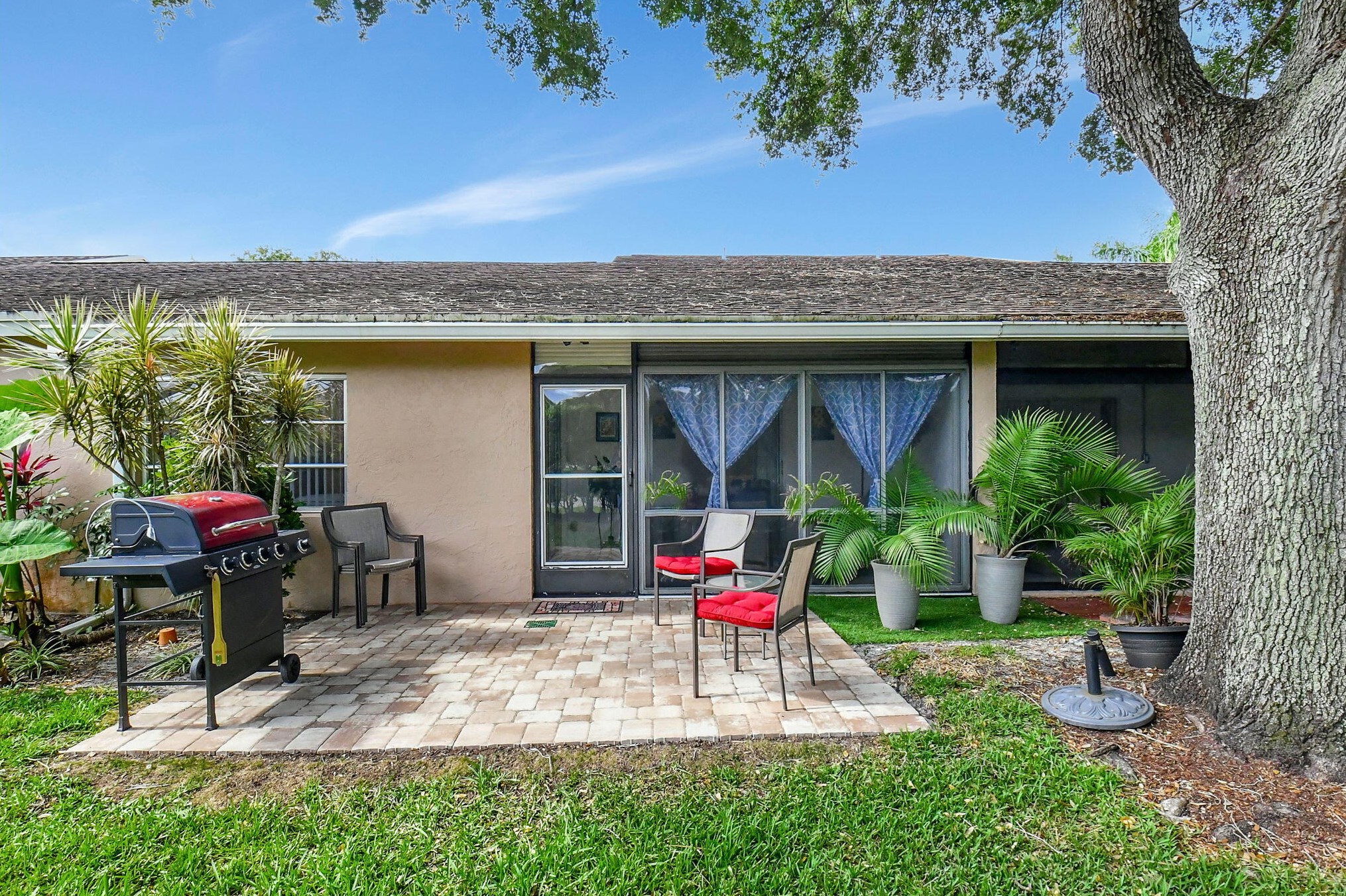 8313 Springtree Rd, Boca Raton FL 33496-5128 exterior
