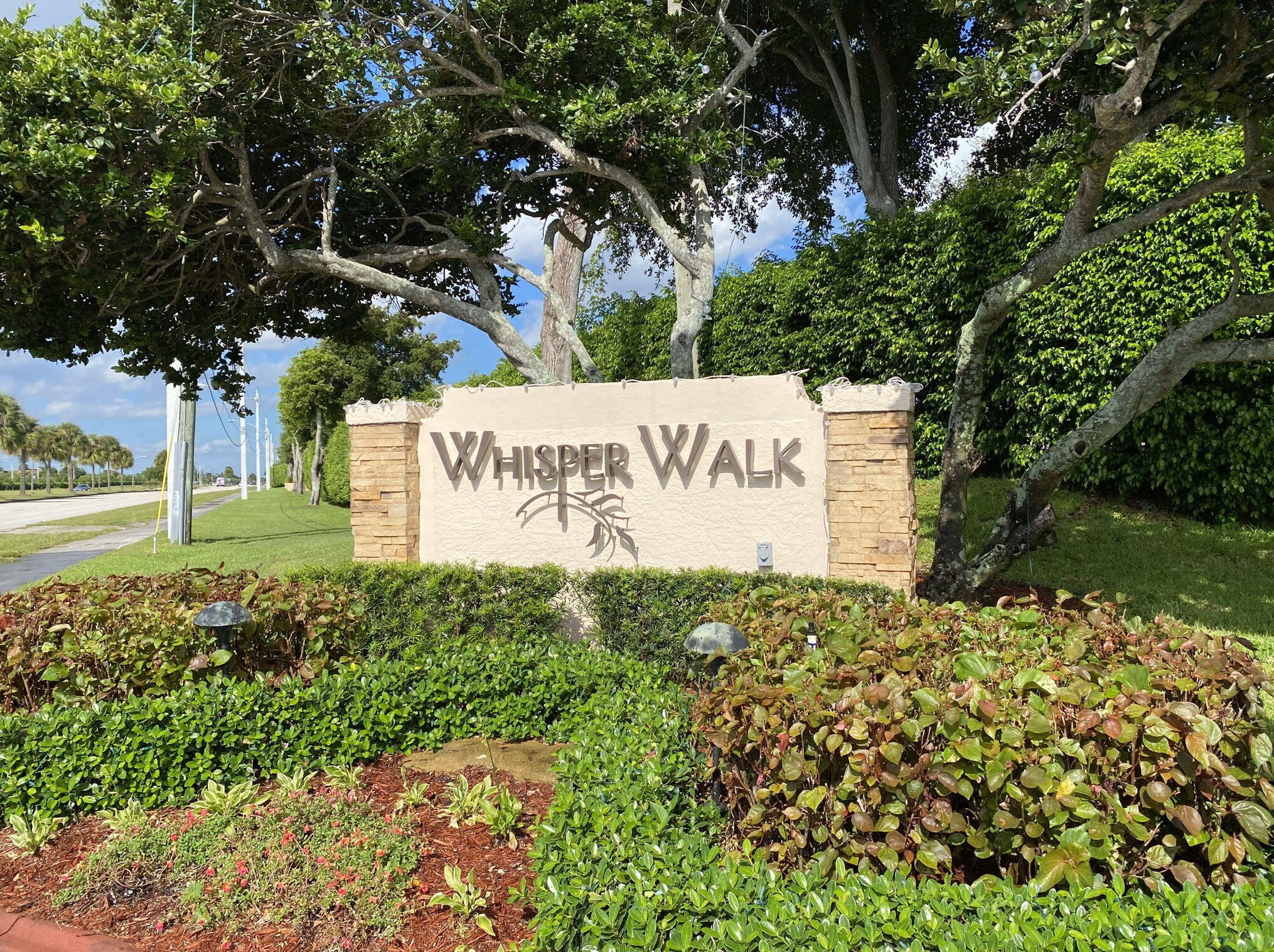 8313 Springtree Rd, Boca Raton FL 33496-5128 exterior