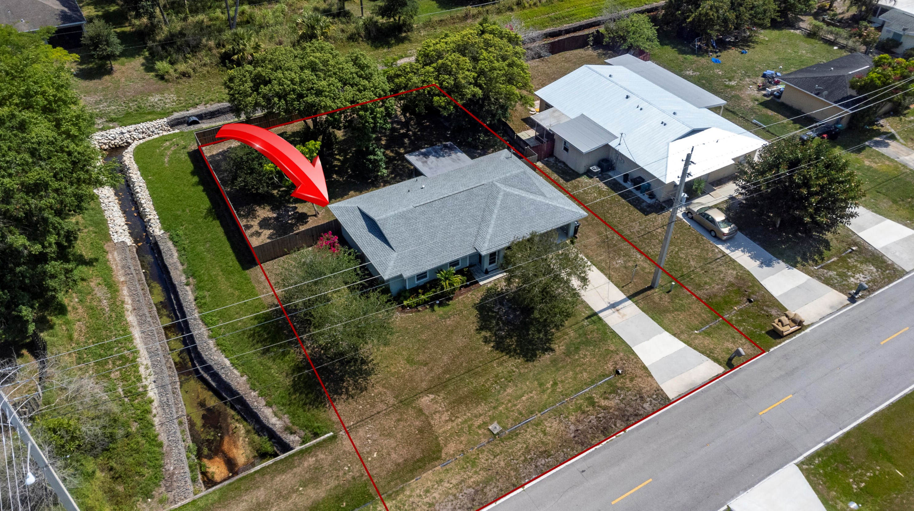 102 Lakehurst, Fort Pierce FL 34983-2545 exterior