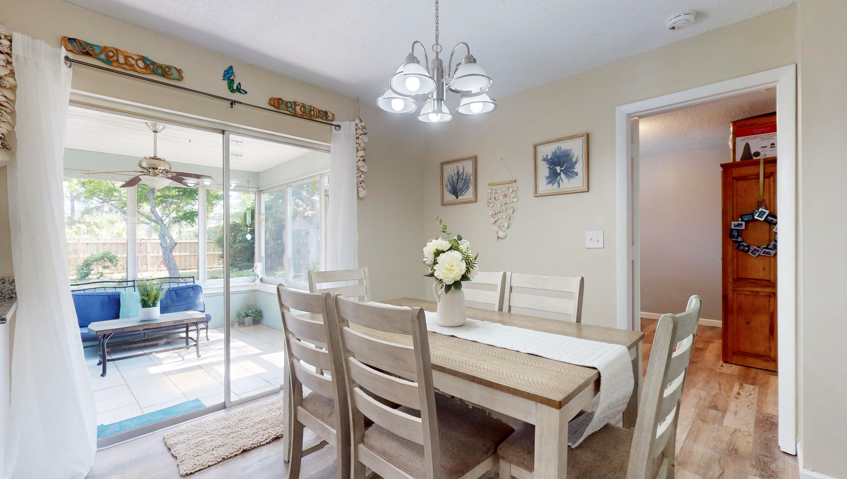 102 Lakehurst, Fort Pierce FL 34983-2545 exterior