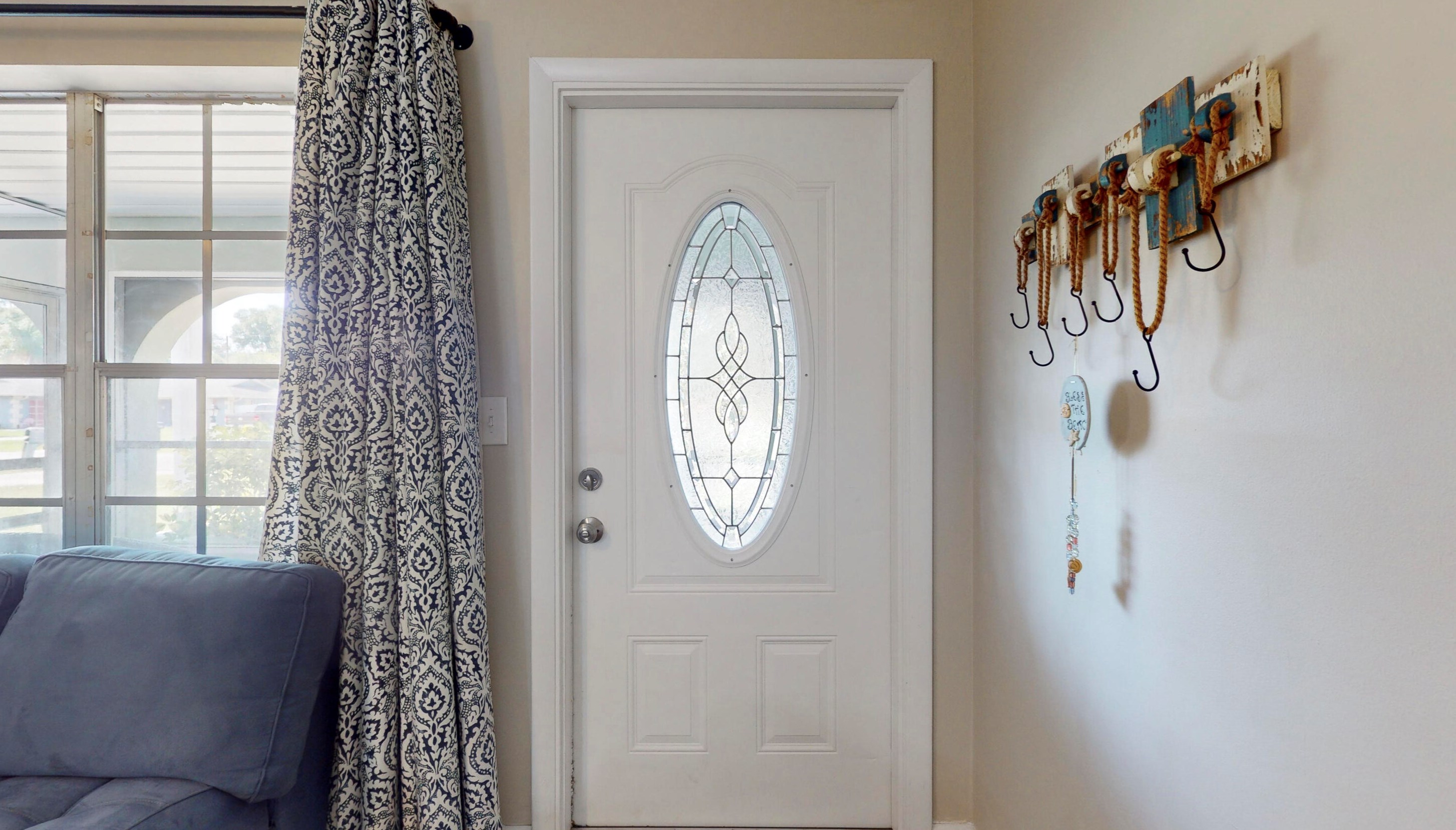 102 Lakehurst, Fort Pierce FL 34983-2545 exterior