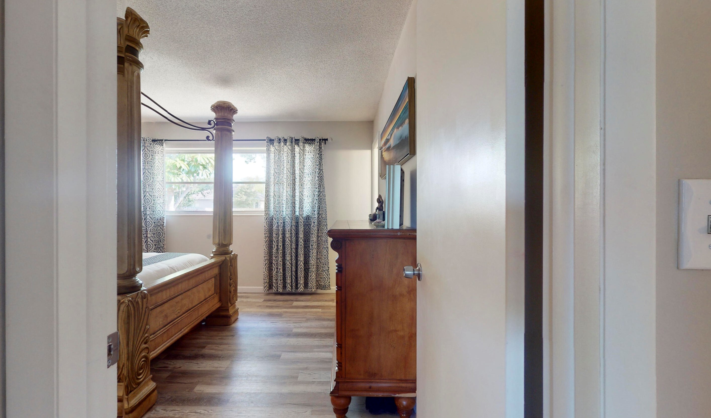 102 Lakehurst, Fort Pierce FL 34983-2545 exterior