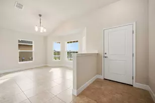 5228 Vespera St, Fort Pierce, FL 34951 - Photo 5