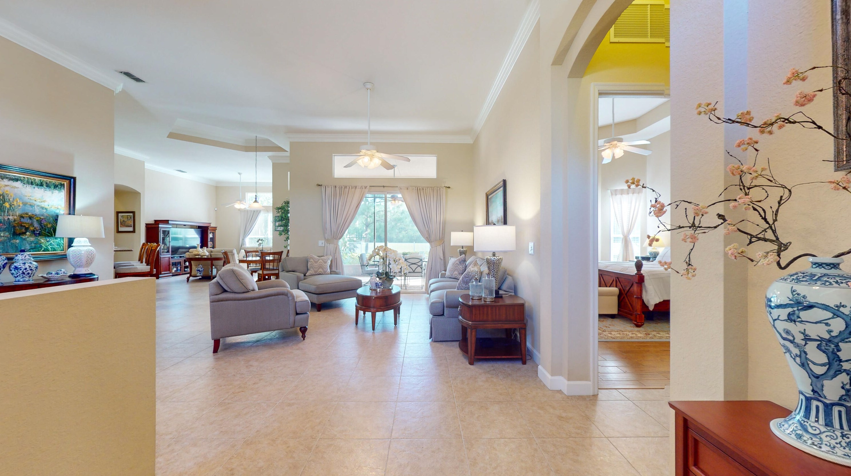 466 Dover Ct, Fort Pierce FL  34983-3414 exterior