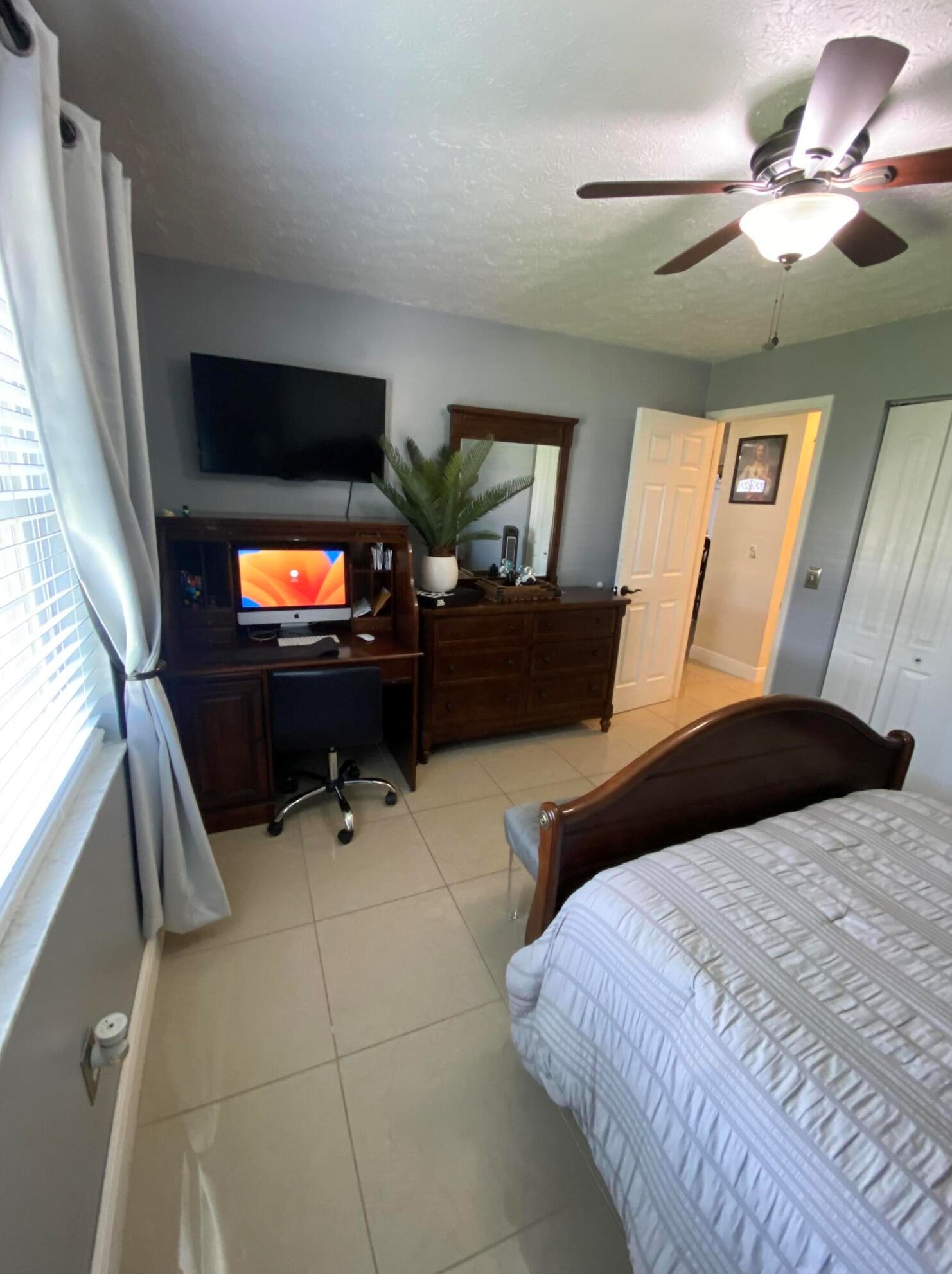 2142 Stonecrop St, Fort Pierce FL  34984-4732 exterior