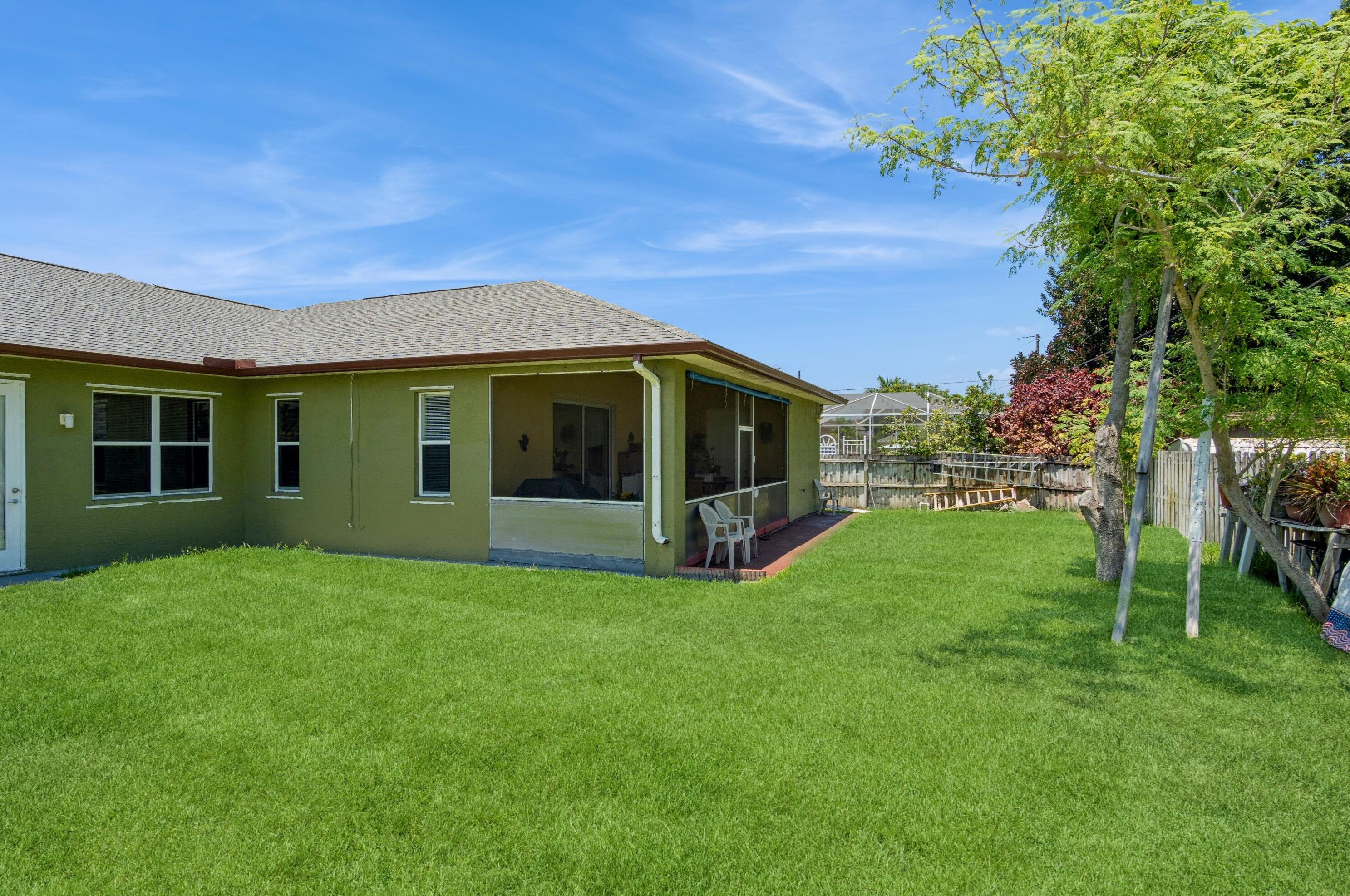 1885 Altman Ave, Fort Pierce FL  34953-1009 exterior