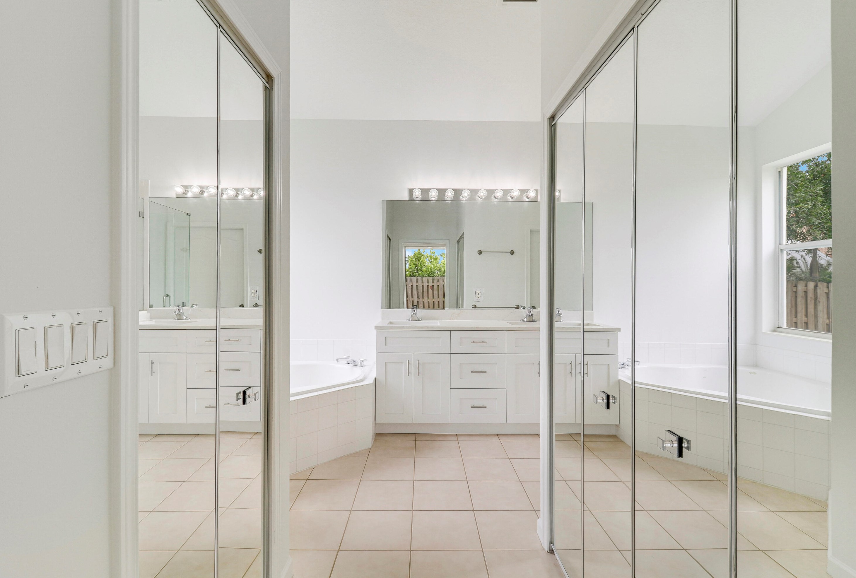 3130 Solitaire Palm Dr, Palm City FL  34990-6307 exterior
