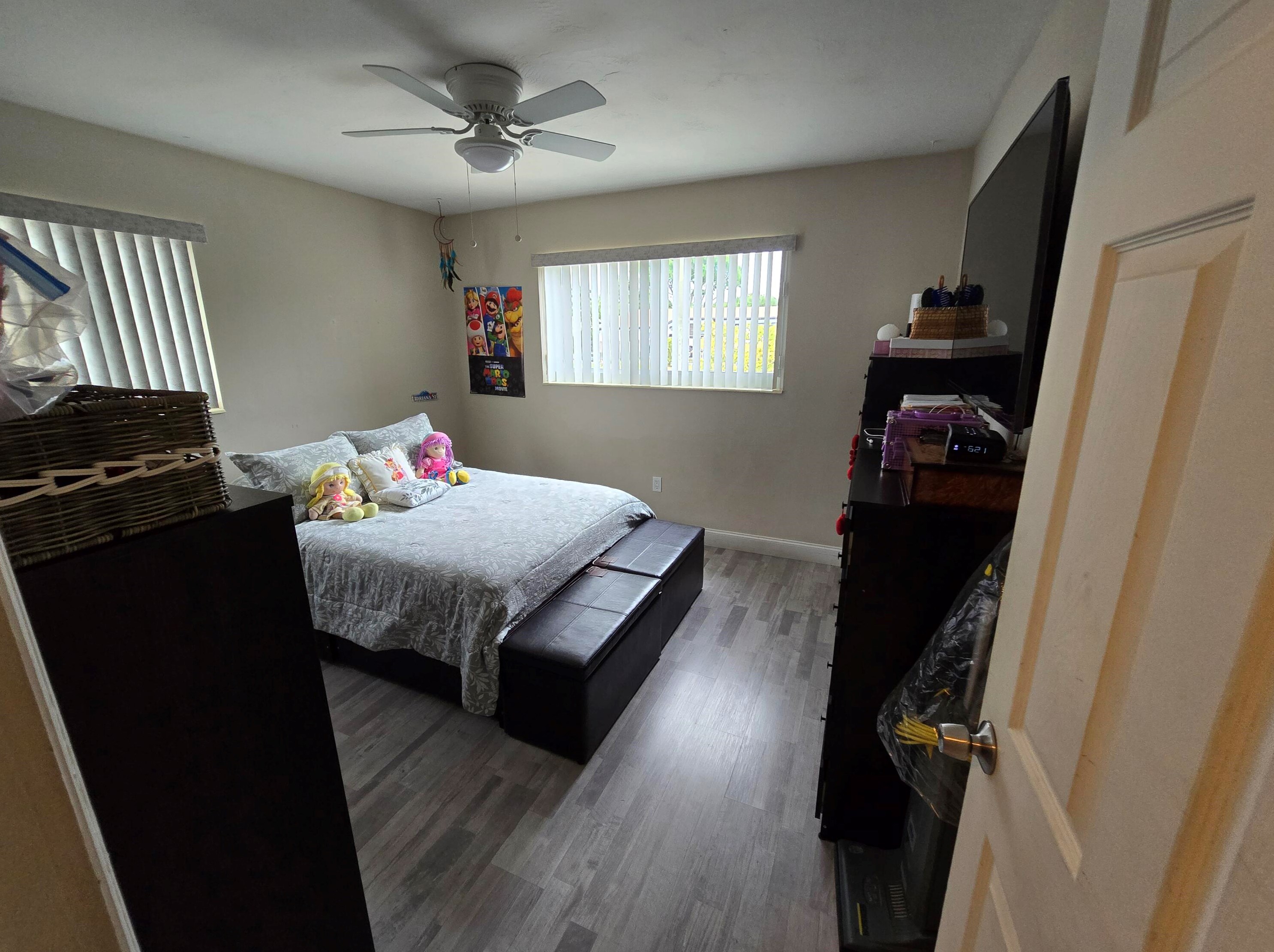 1500 175th St, Miami FL  33162-1441 exterior