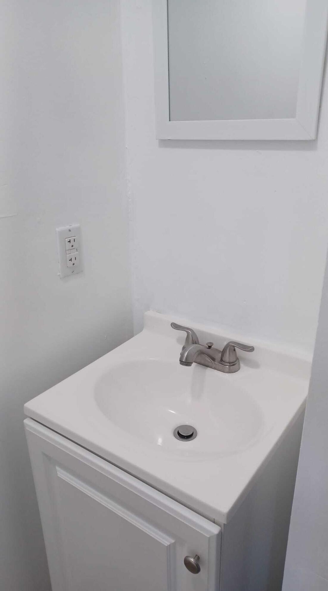 1500 175th St, Miami FL  33162-1441 exterior