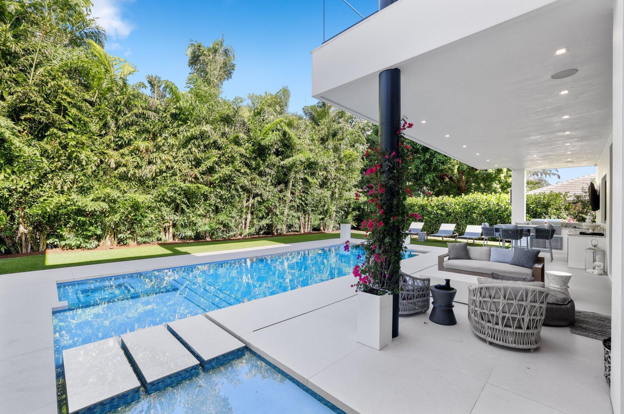 2391 Areca Palm Rd, Boca Raton FL 33432-7970 exterior