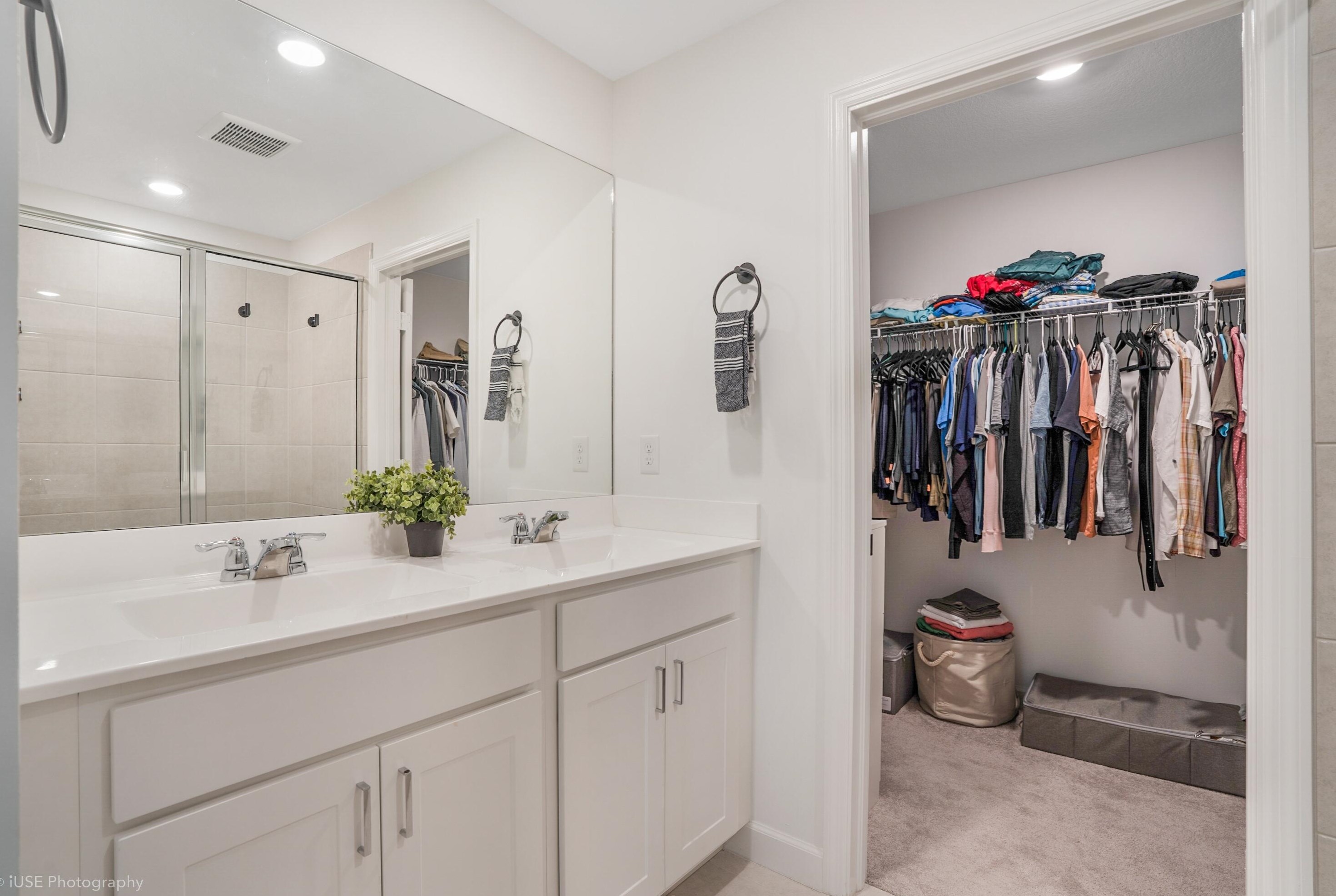 4534 Dow Ln, Lake Worth FL  33463-6013 exterior