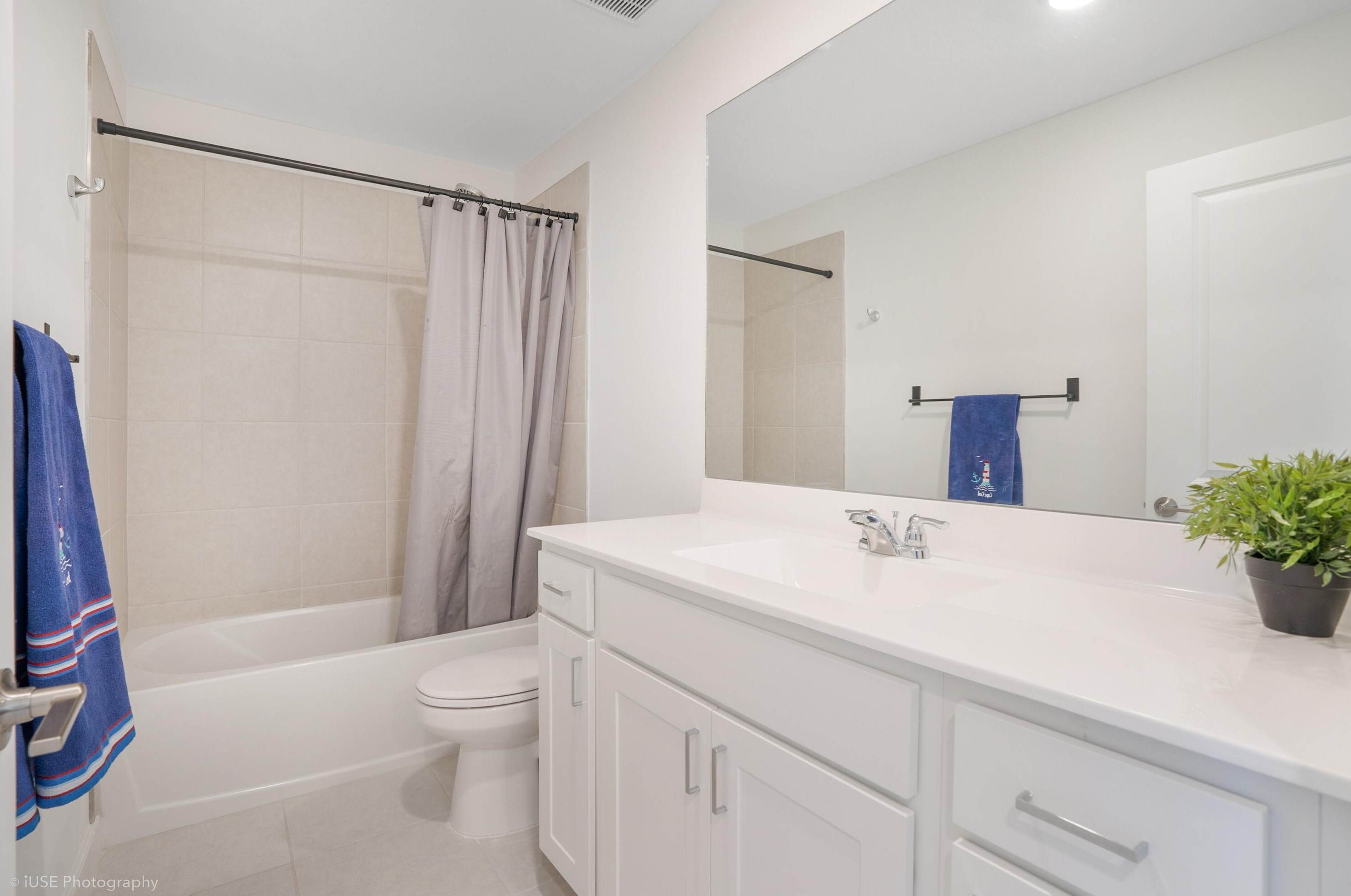 4534 Dow Ln, Lake Worth FL  33463-6013 exterior