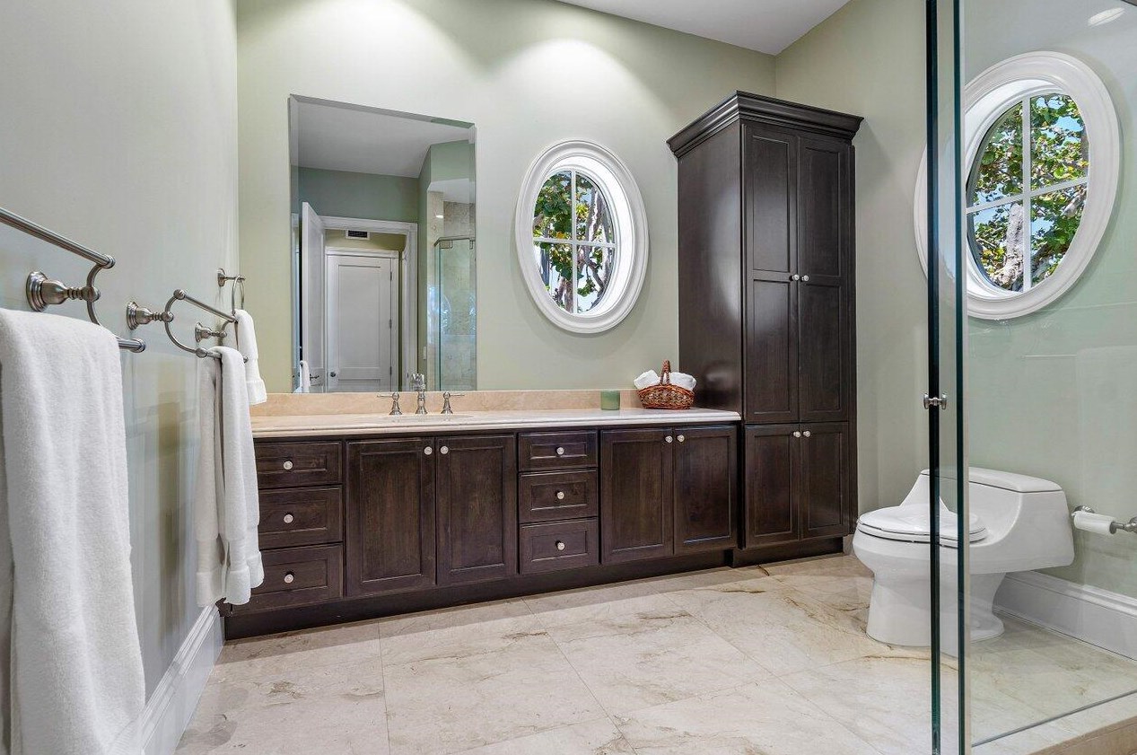 114 Marlin Dr, Boynton Beach FL 33435-3311 exterior