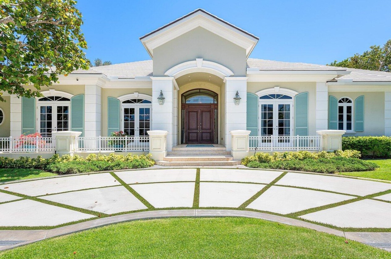 114 Marlin Dr, Boynton Beach FL 33435-3311 exterior