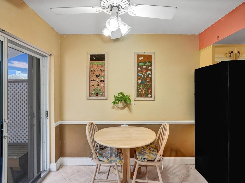 3124 Spanish Trl, Delray Beach FL  33483-4711 exterior