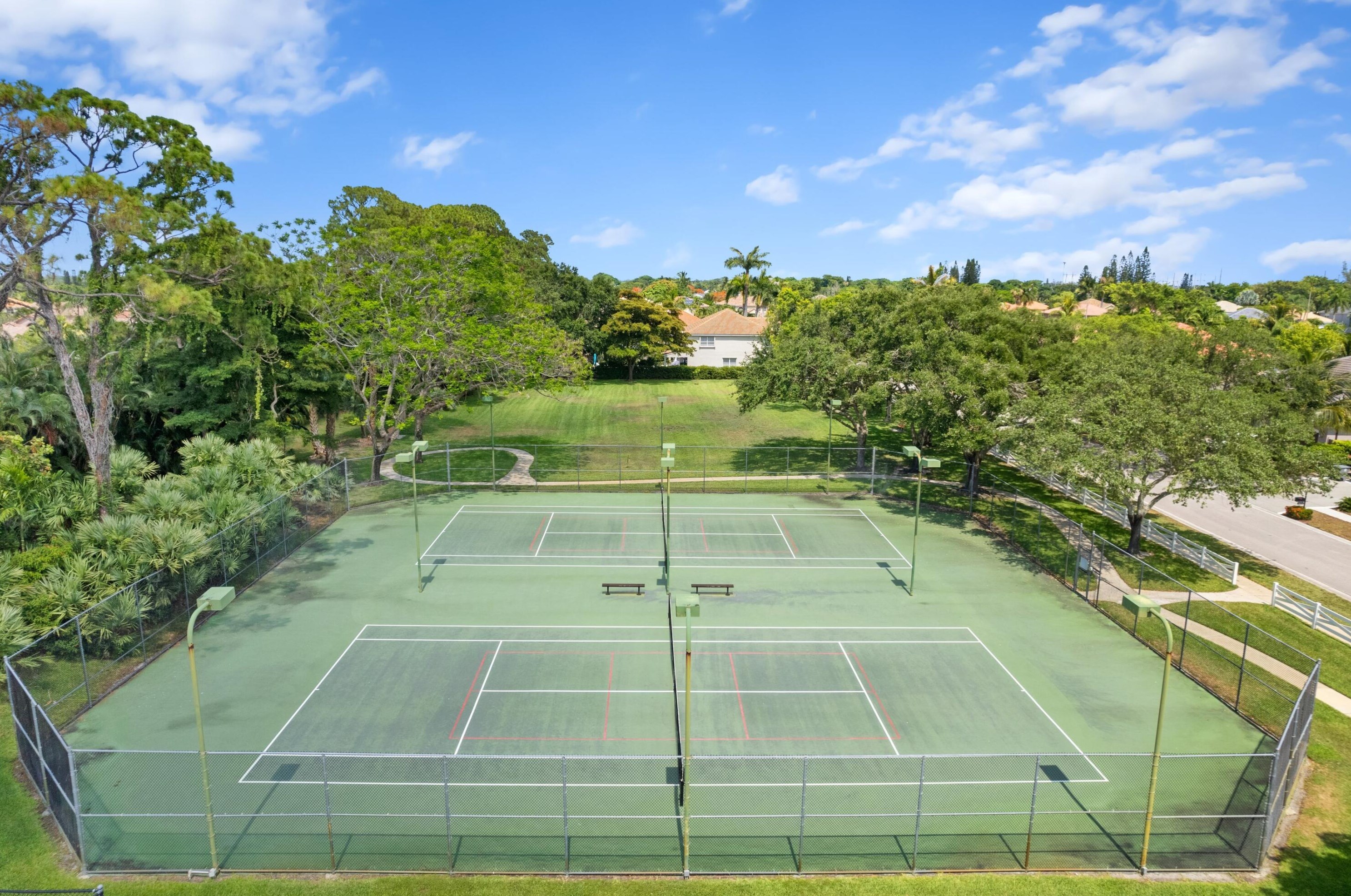 5665 Descartes Cir, Boynton Beach FL 33472-2427 exterior