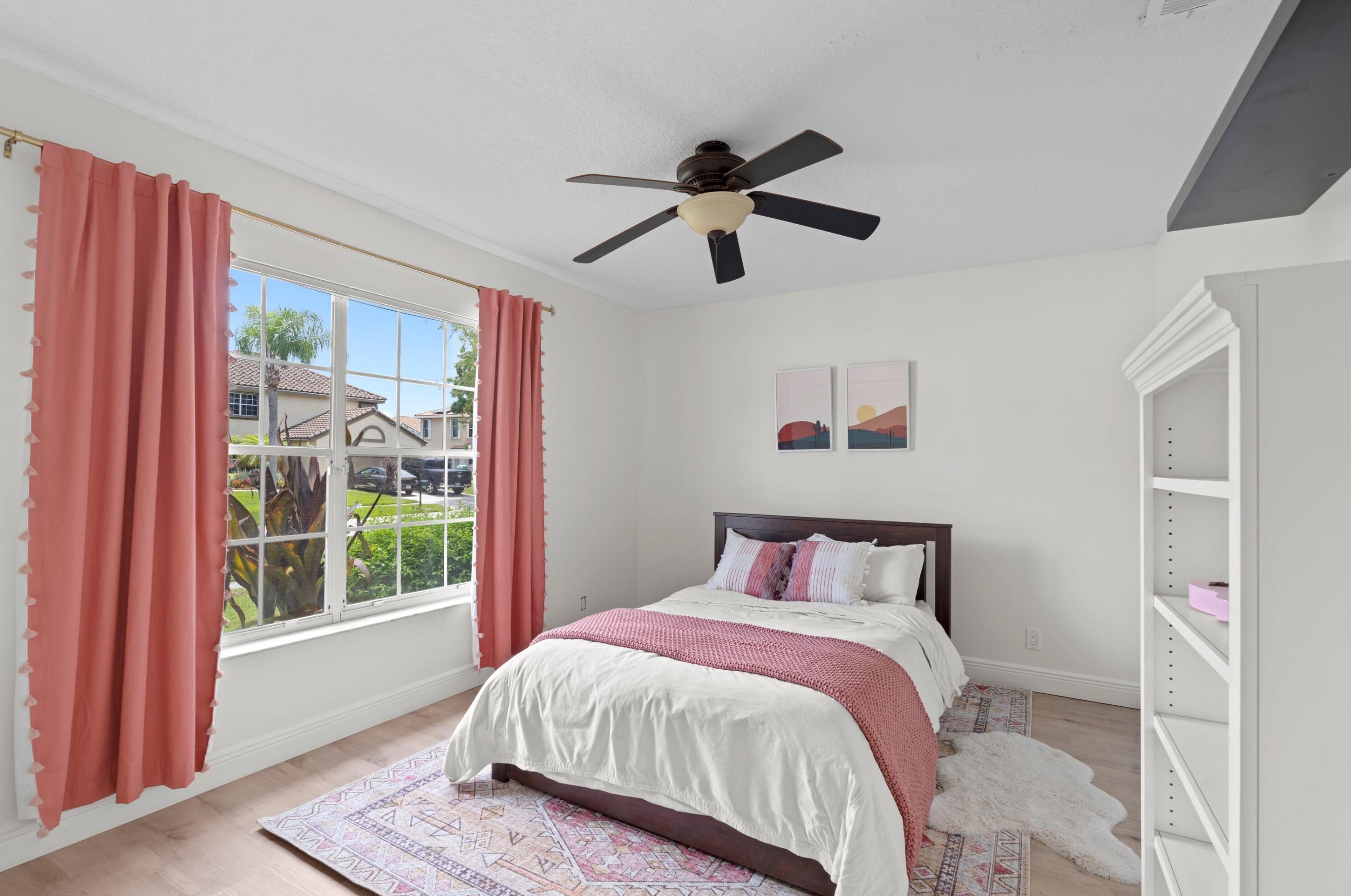 5665 Descartes Cir, Boynton Beach FL 33472-2427 exterior