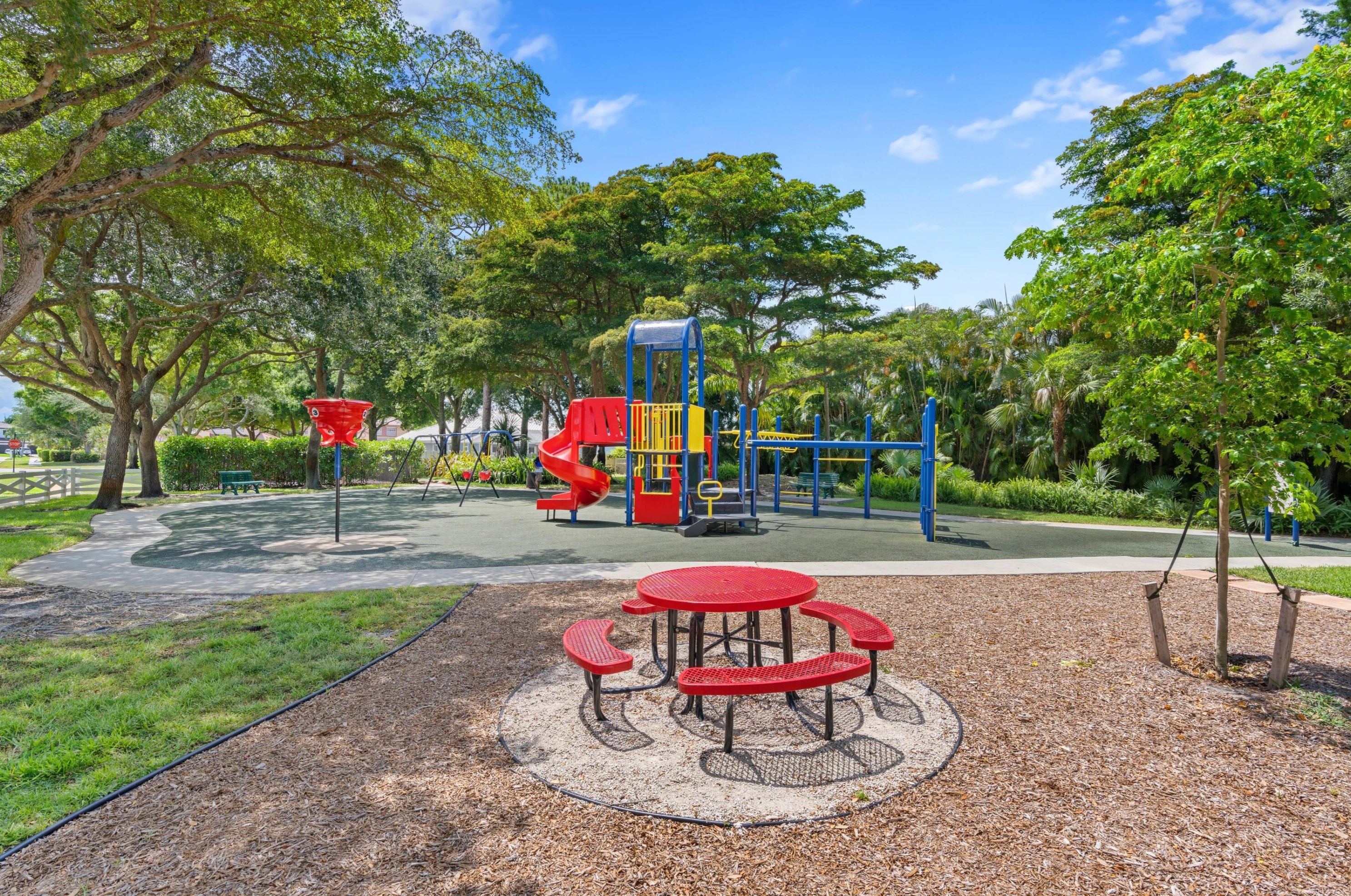 5665 Descartes Cir, Boynton Beach FL 33472-2427 exterior