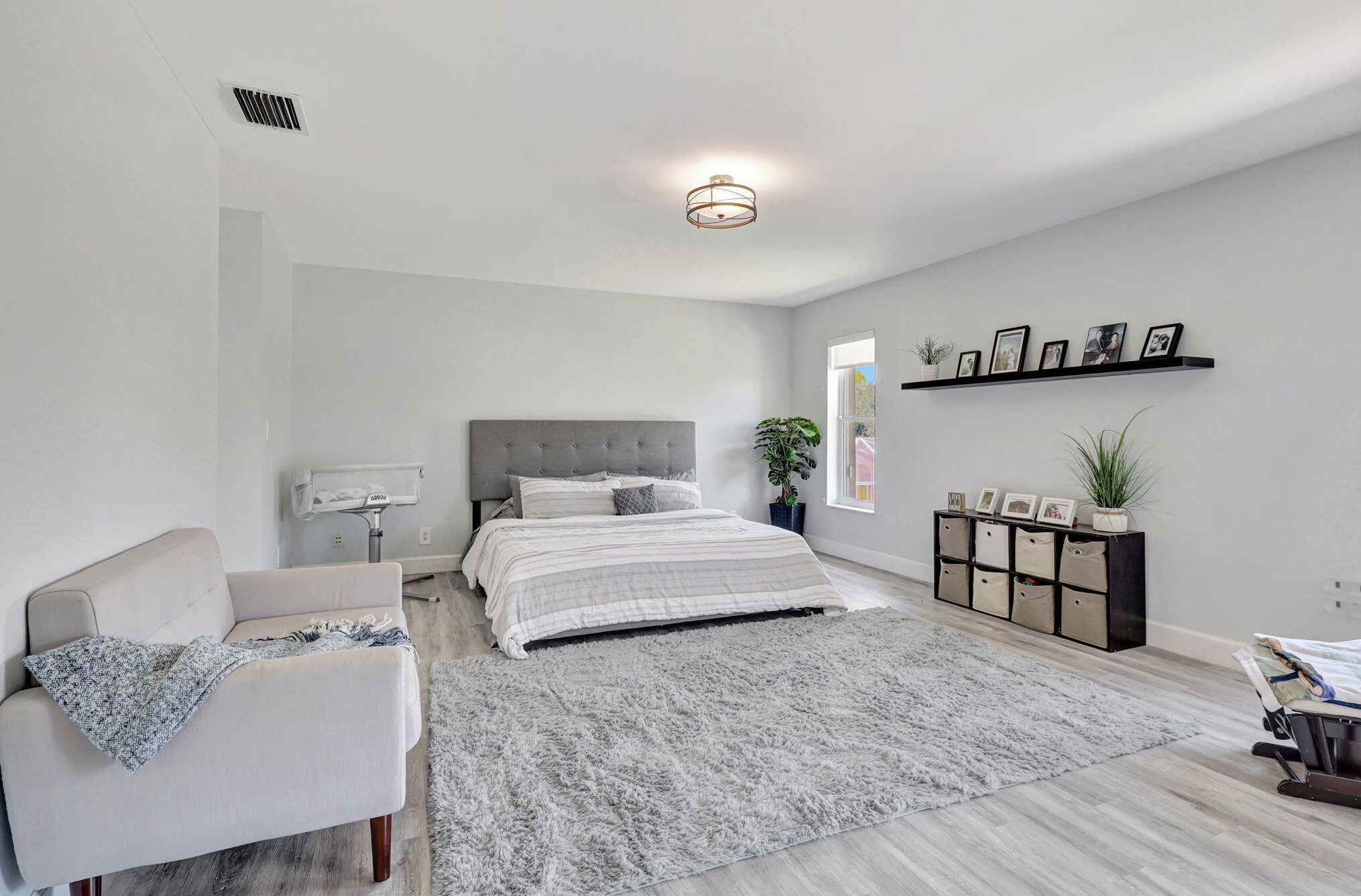 1751 Corsica Dr, West Palm Beach FL  33414-1046 exterior