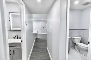 29 Burgundy A, Delray Beach, FL 33484 - Photo 23