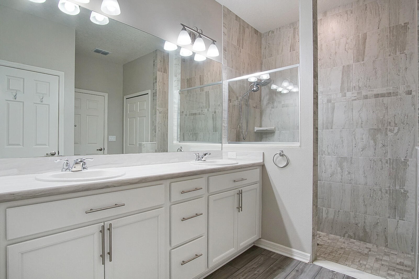 1033 Mccracken Ave, Fort Pierce FL 34953-3936 exterior