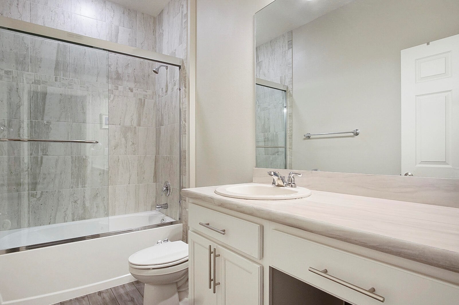 1033 Mccracken Ave, Fort Pierce FL 34953-3936 exterior