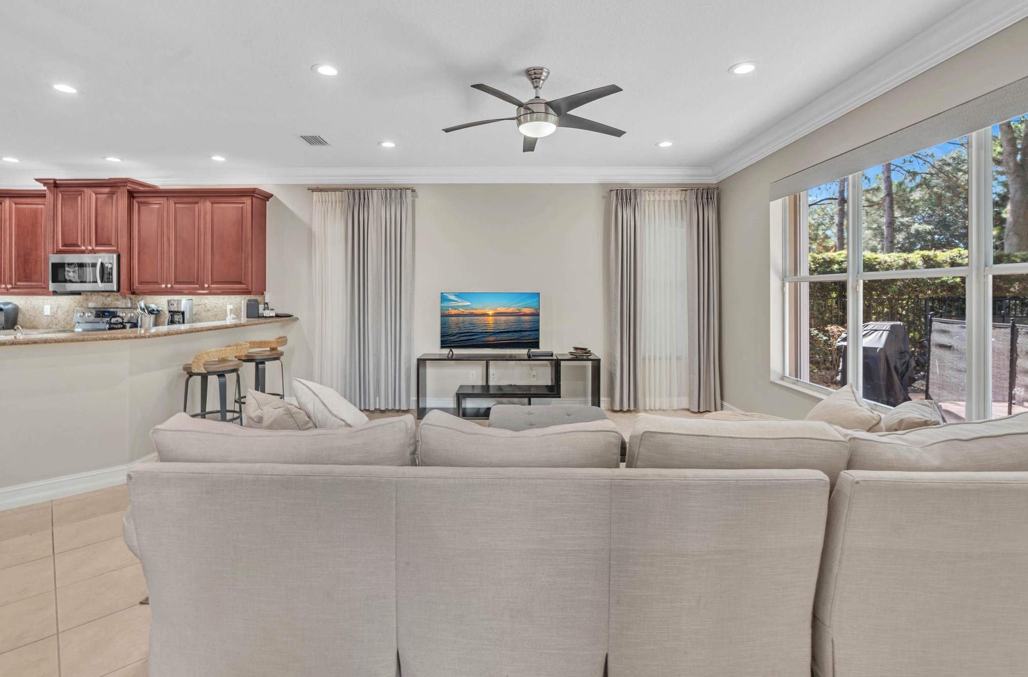 8717 Sandy Crst Ln, Boynton Beach FL  exterior