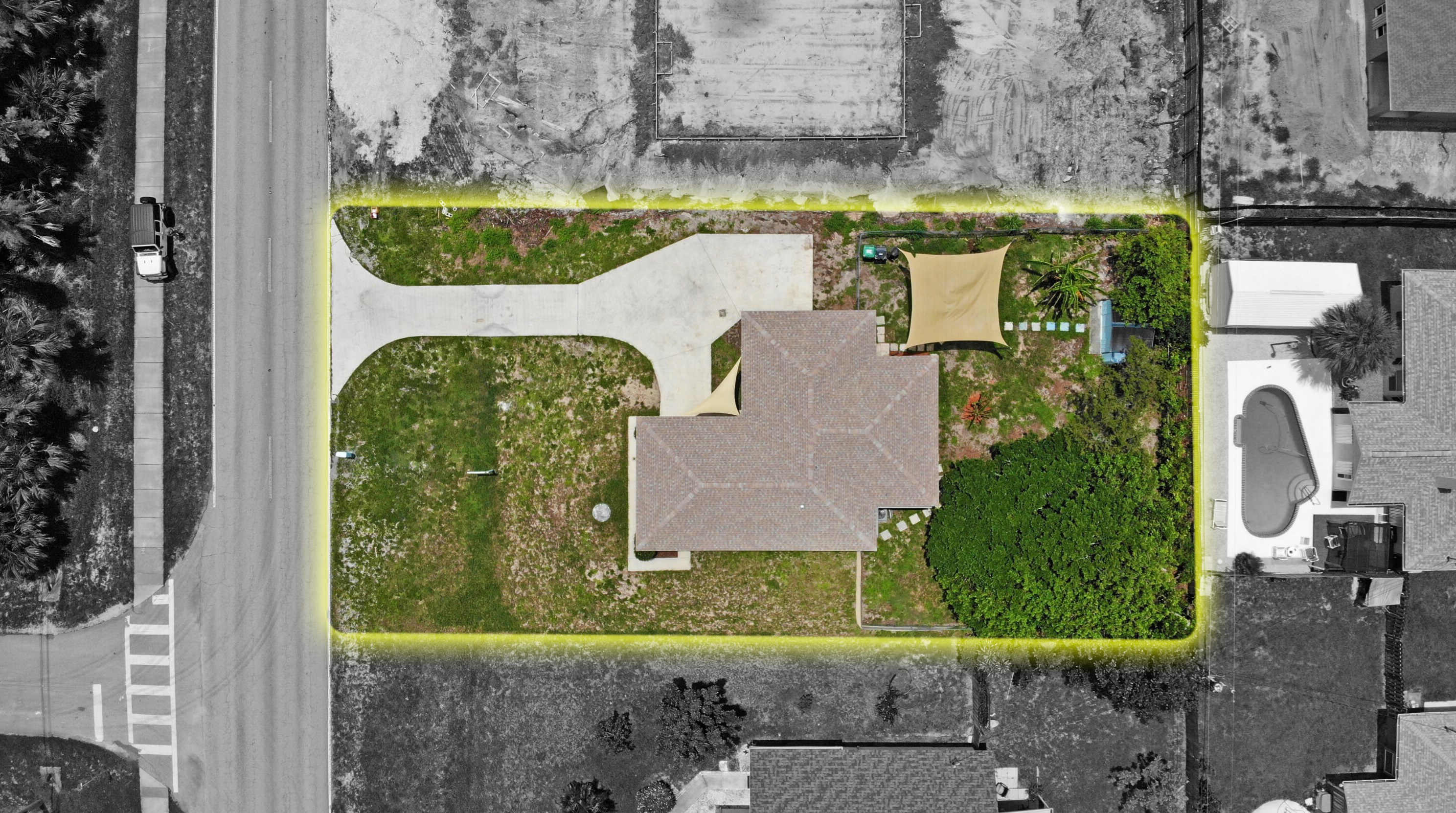 814 Del Rio Blvd, Fort Pierce FL  34953-1979 exterior